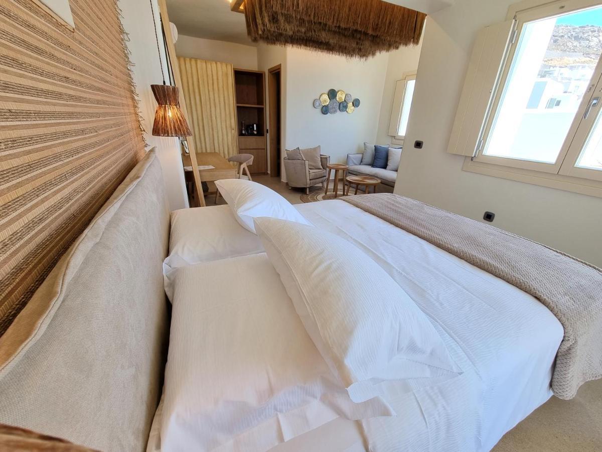 Life Suites Тоурлос Экстерьер фото